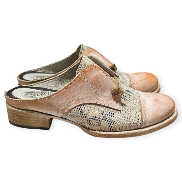 Freebird by Steven Malena Weathered Leather Mule Style Oxford Shoes - Picture 7 of 12
